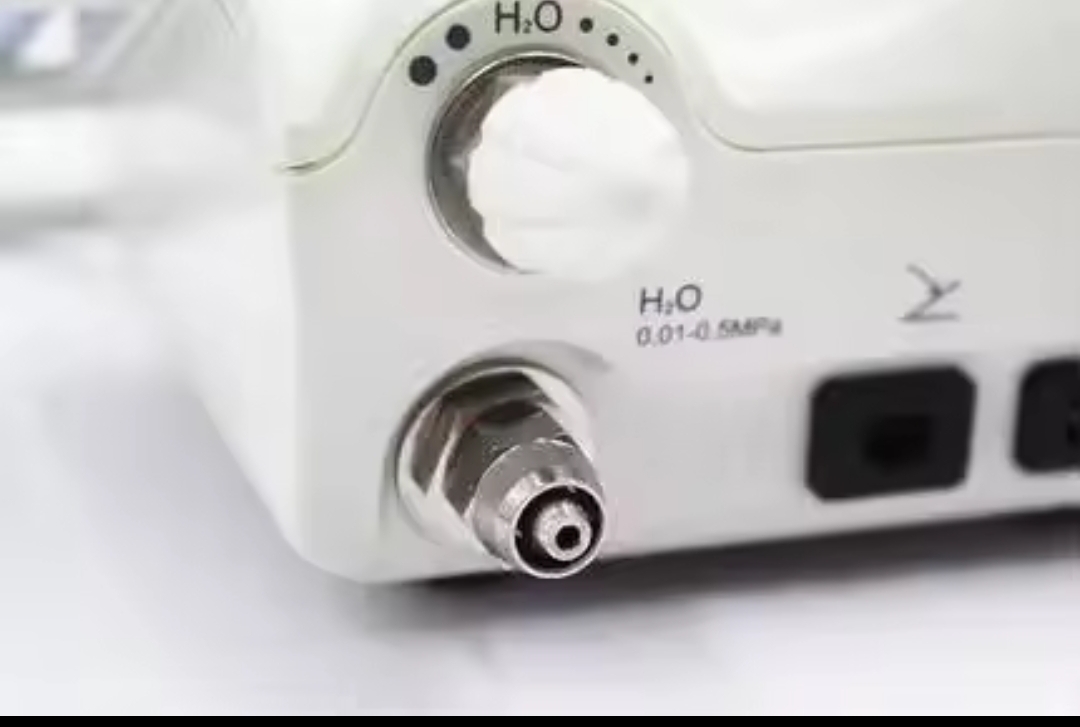 Ultrasonic dental scaler,