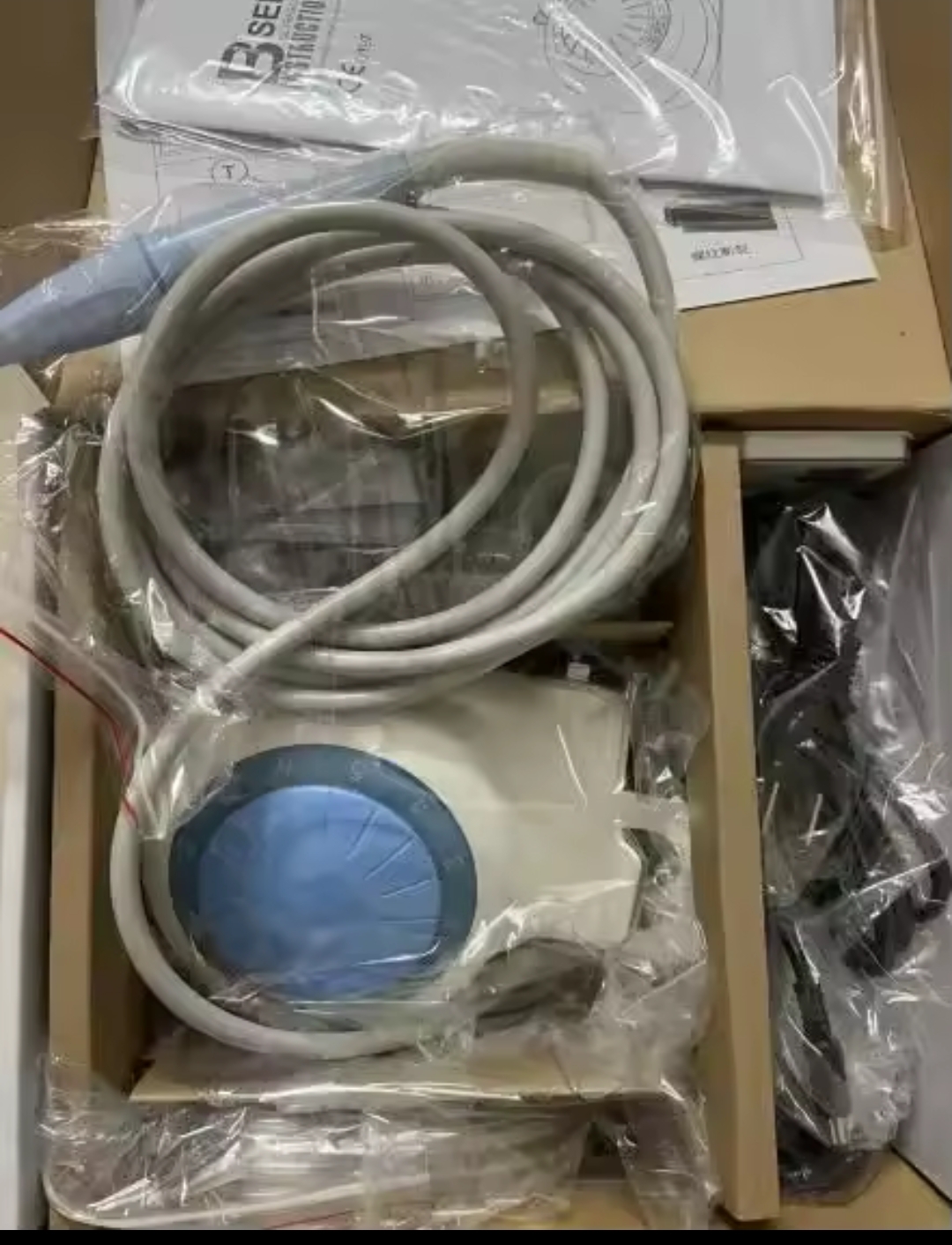 Ultrasonic dental scaler,